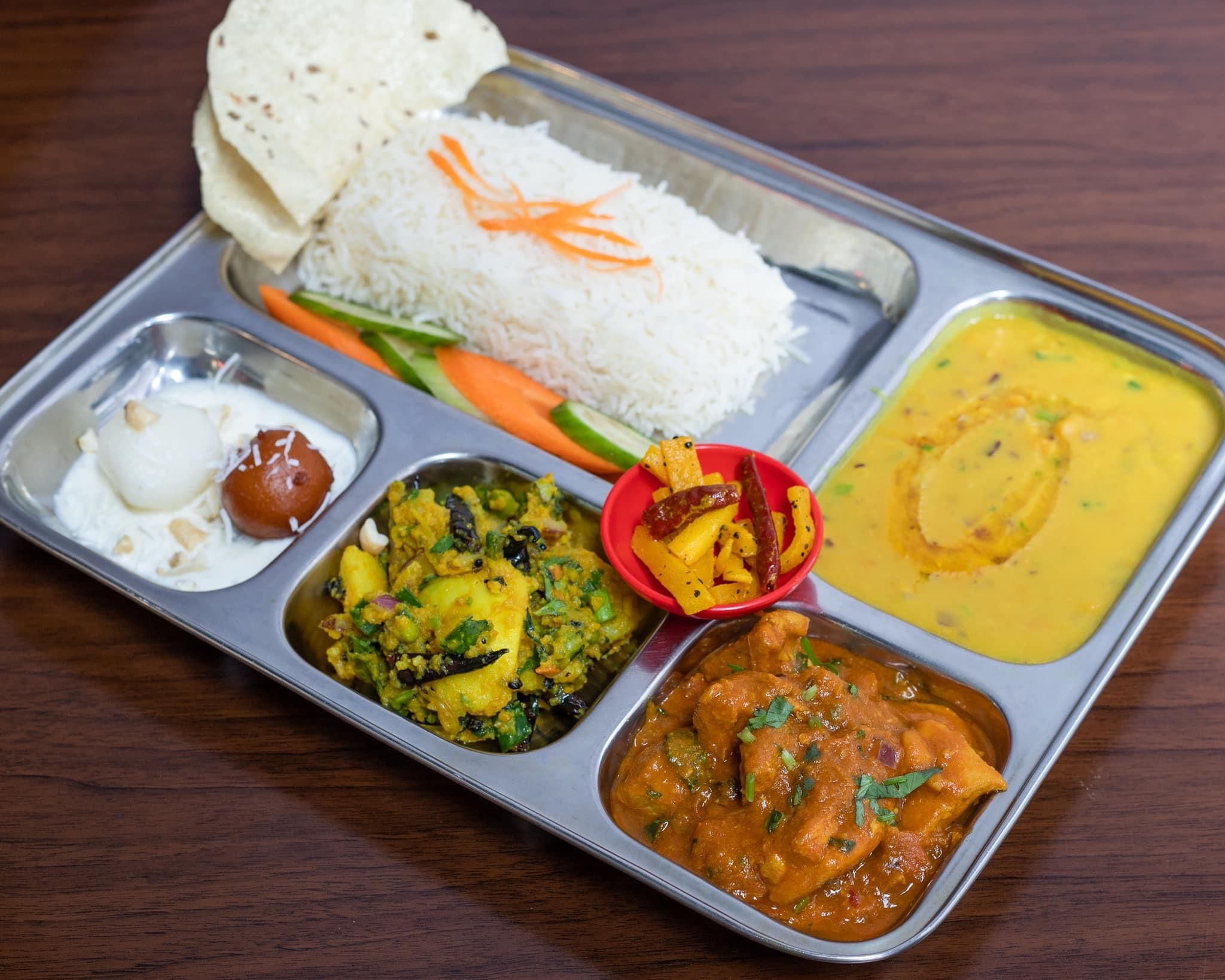 Thali set (Dine in only) – MOMOS HUB